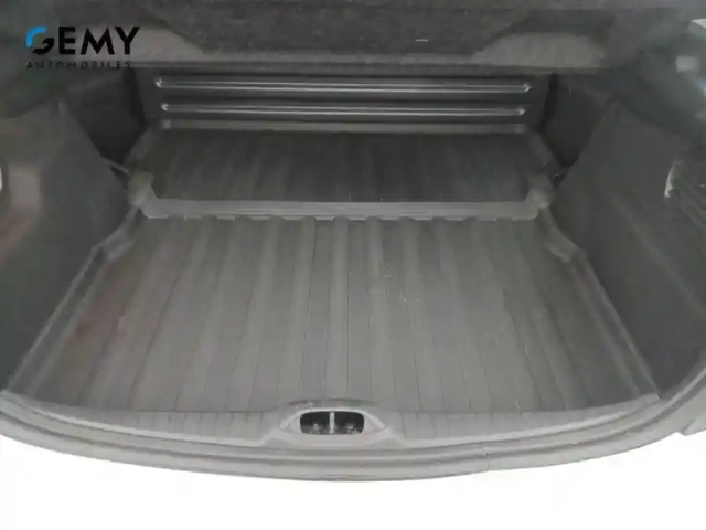 Peugeot 208 affaire bluehdi 100 s&amp;s bvm5 — photo 25