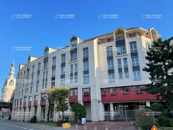 Bureaux 1128 m²