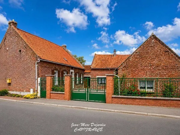 Maison de plain-pied 4 pièces 142 m²