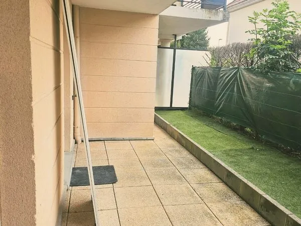 Appartement T3 meublé - Moissy-Cramayel
