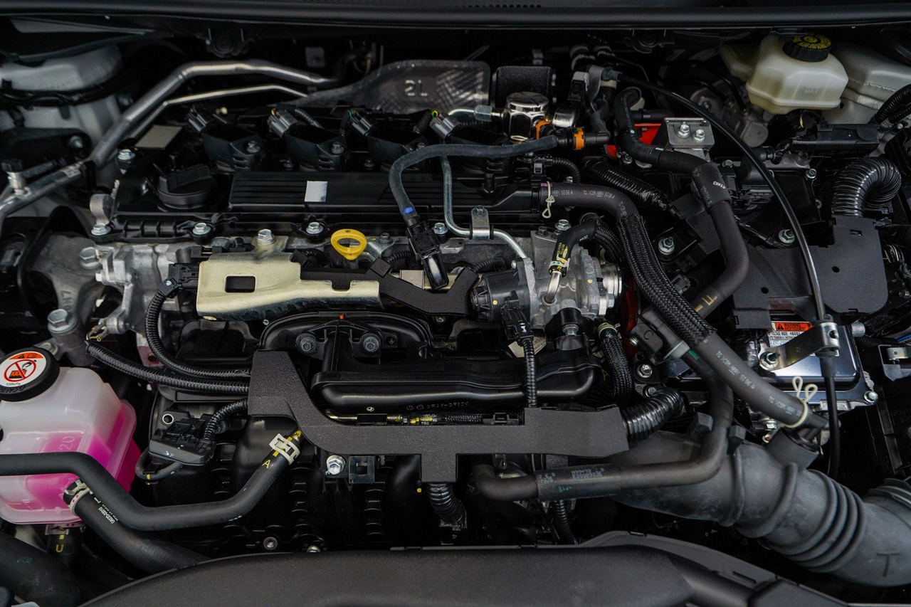 Toyota Corolla Touring Sports — photo 32
