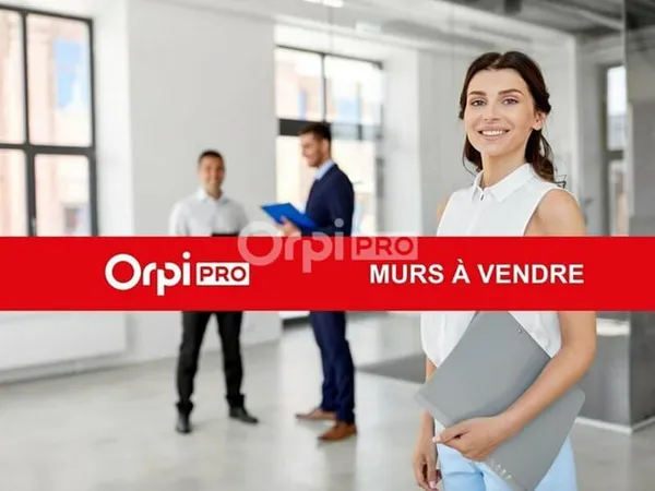 Local commercial 863 m²