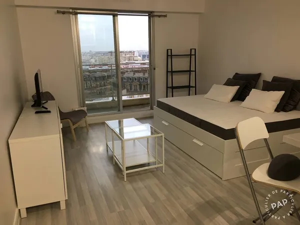 Studio 1 pièce 30 m²