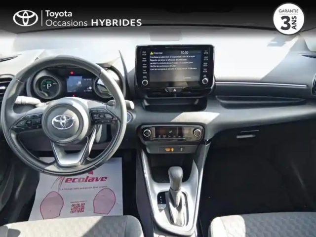 Toyota Yaris 116h design 5p my22 — photo 8