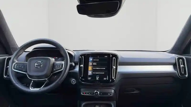 Volvo Xc40 t4 recharge 129+82 ch dct7 — photo 21