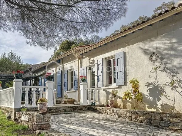 Maison 7 pièces 142 m²