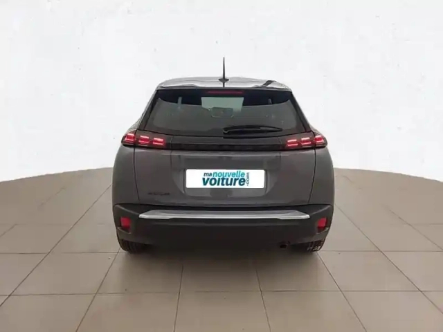 Peugeot 2008 puretech 100 s&amp;s bvm6 — photo 5