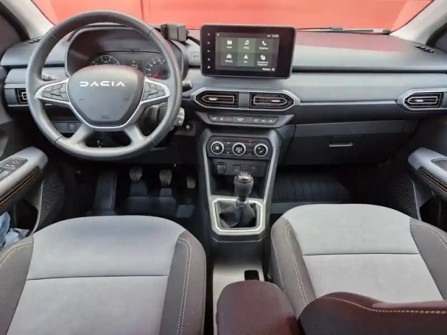 Dacia Jogger tce 110 5 places gsr2 — photo 9