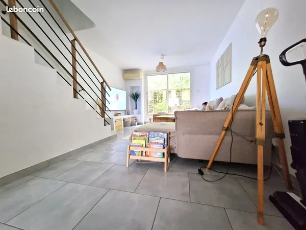 EOURES - Maison T4 moderne prête à vivre de 105 m² + Terrasse de 14 m² avec jardin de 4 m² agrandiss