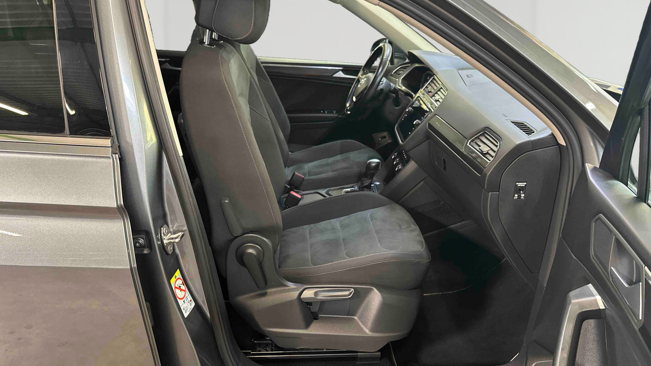 Volkswagen Tiguan Allspace 1.5 TSI 150 EVO DSG7 — photo 34
