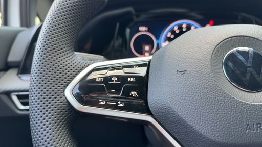 Volkswagen Golf 1.5 eTSI 130 DSG7 - R-Line – 2022 – 39538 km – Hybride essence – Boîte Automatique — photo 20