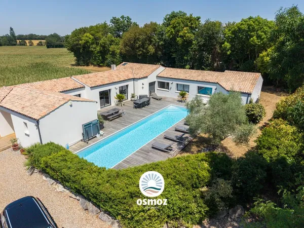 Maison de luxe 7 pièces 214 m²