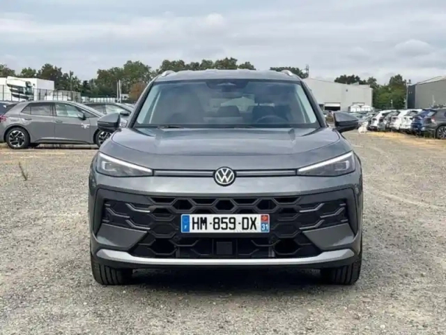 Volkswagen T-Roc fl nouveau nf 1.5 etsi hybrid 116ch d — photo 7