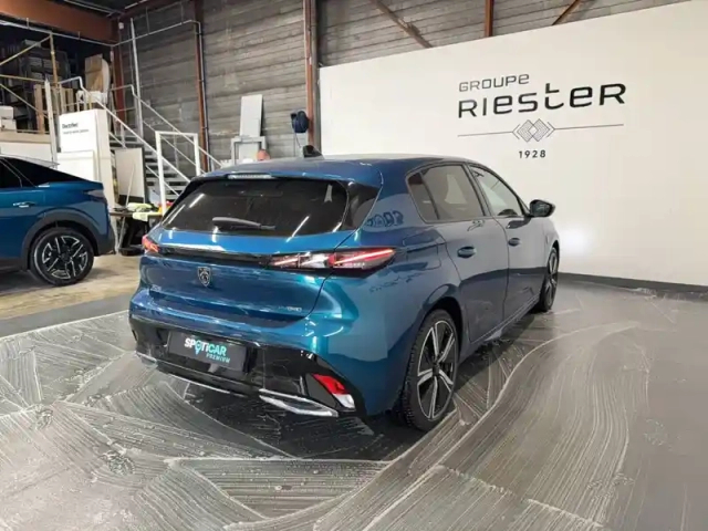Peugeot 308 phev 225 e-eat8 — photo 5