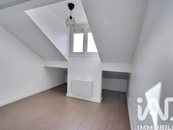 Studio 1 pièce 12 m²
