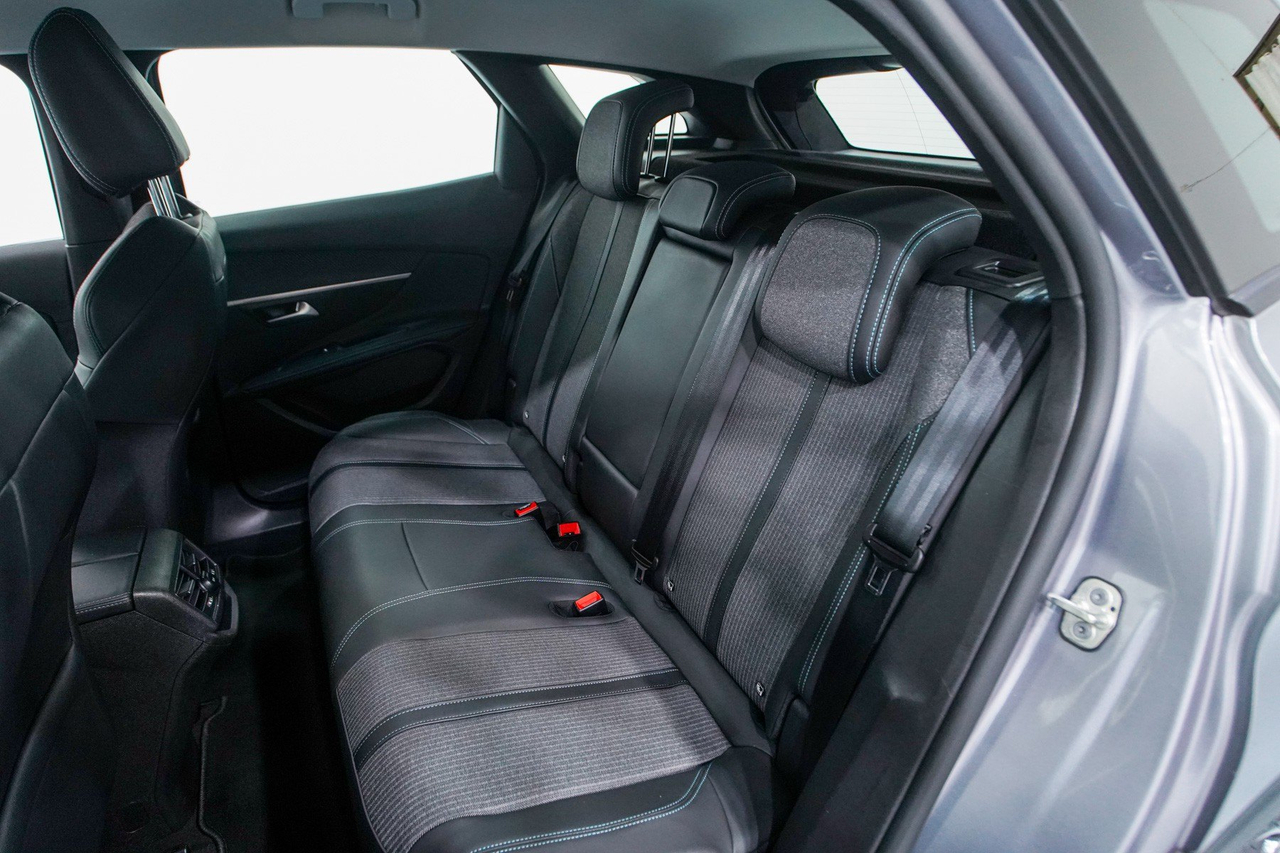 Peugeot 3008 — photo 32
