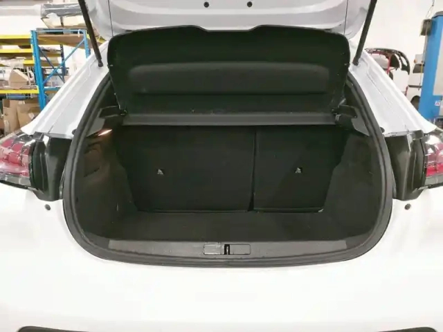 Peugeot 208 puretech 75 s&amp;s bvm5 — photo 16