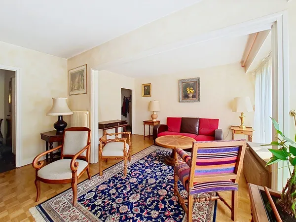 Orleans Saint Marceau ! Appartement T5 avec 2 parking
