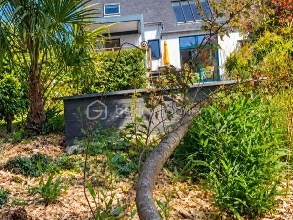 Maison 9 pièces 160 m²