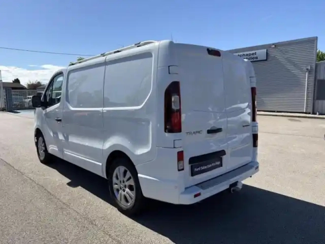 Renault Trafic fg l1h1 3t 2.0 blue dci 170ch grand confort edc — photo 22