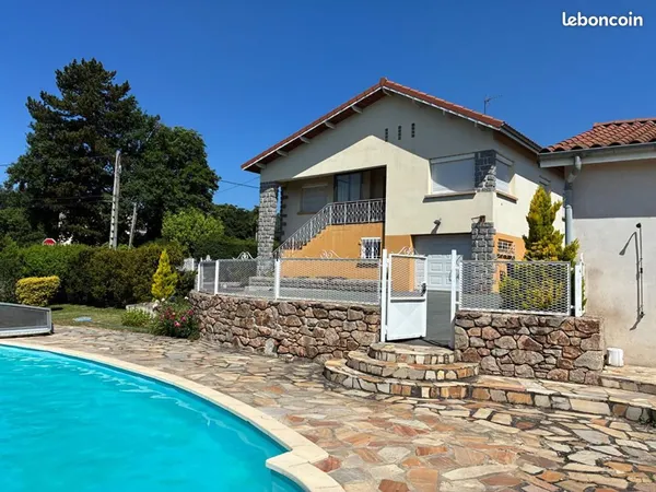Maison 10 pièces 131 m²