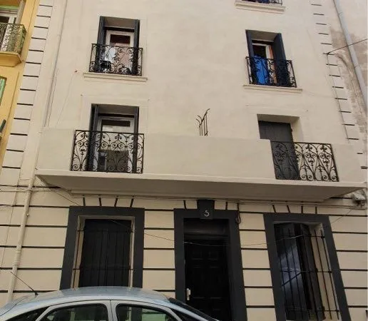 Immeuble de rapport 9 pièces 180 m²