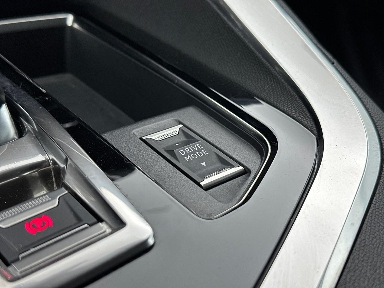 Peugeot 3008 puretech 130ch s&s eat8 style — photo 31