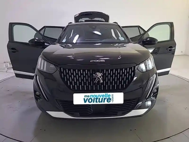 Peugeot 2008 puretech 155 s&amp;s eat8 — photo 2