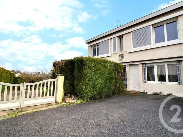 Maison 6 pièces 117 m²