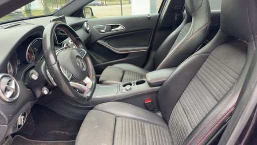 Mercedes Classe A 2.0 220 184 4Matic 7G-DCT - Inspiration – 2016 – 163477 km – Essence – Boîte Automatique — photo 39
