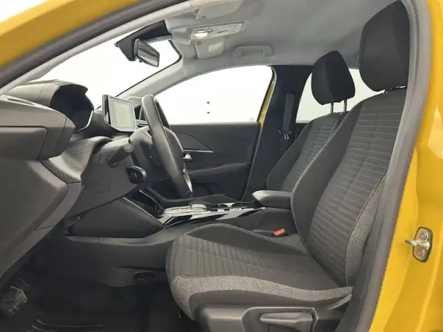 Peugeot 208 electrique 50 kwh 136ch — photo 18
