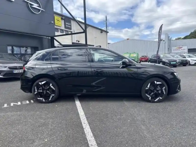 Opel Astra 1.6 turbo 225ch hybrid gse bva8 — photo 4
