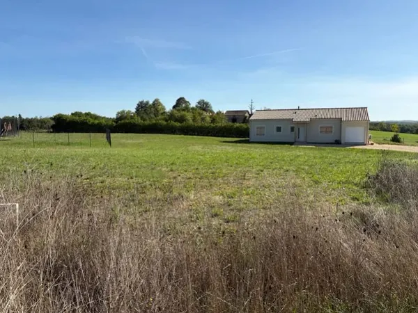 Terrain 960 m²