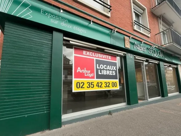 Local commercial 121 m²