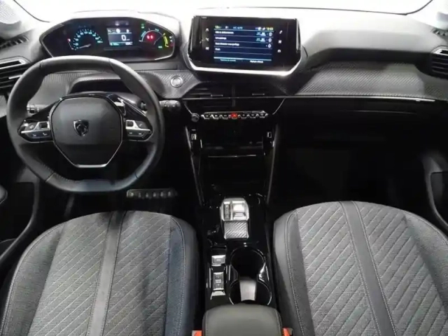 Peugeot 208 electrique 50 kwh 136ch — photo 42