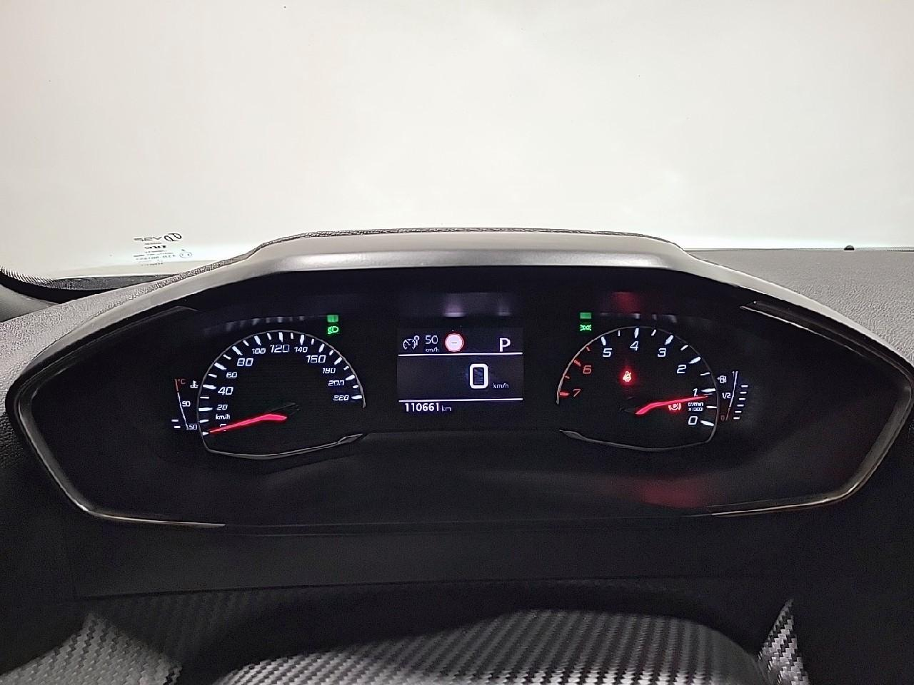 Peugeot 2008 puretech 130 s&s eat8 allure — photo 25