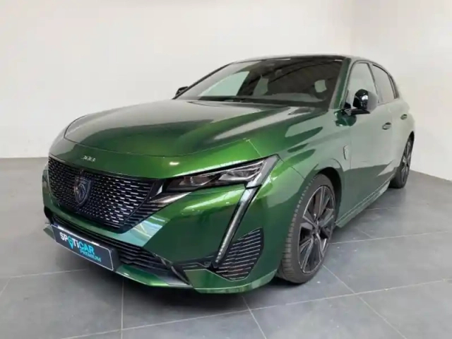 Peugeot 308 1.2 130 s&amp;s gt pack eat8 alcantara / camera 360 / toit pano