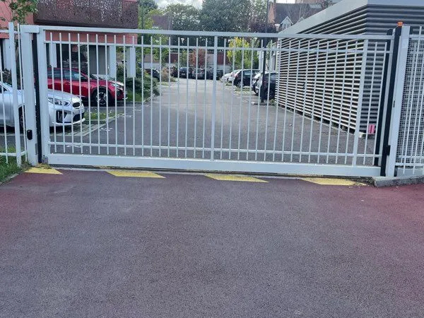 Parking sécurisé