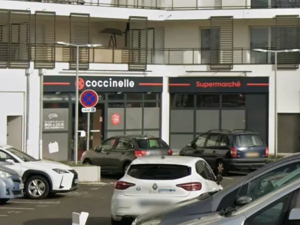 Boutique 162 m²