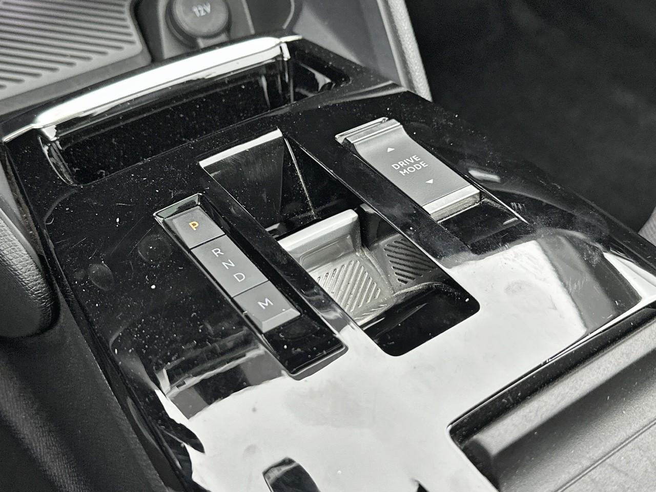 Citroën C4 puretech 130 eat8 max — photo 32