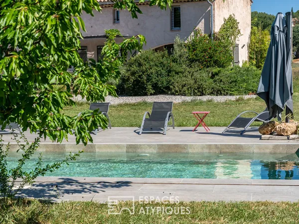 Propriété familiale avec piscine