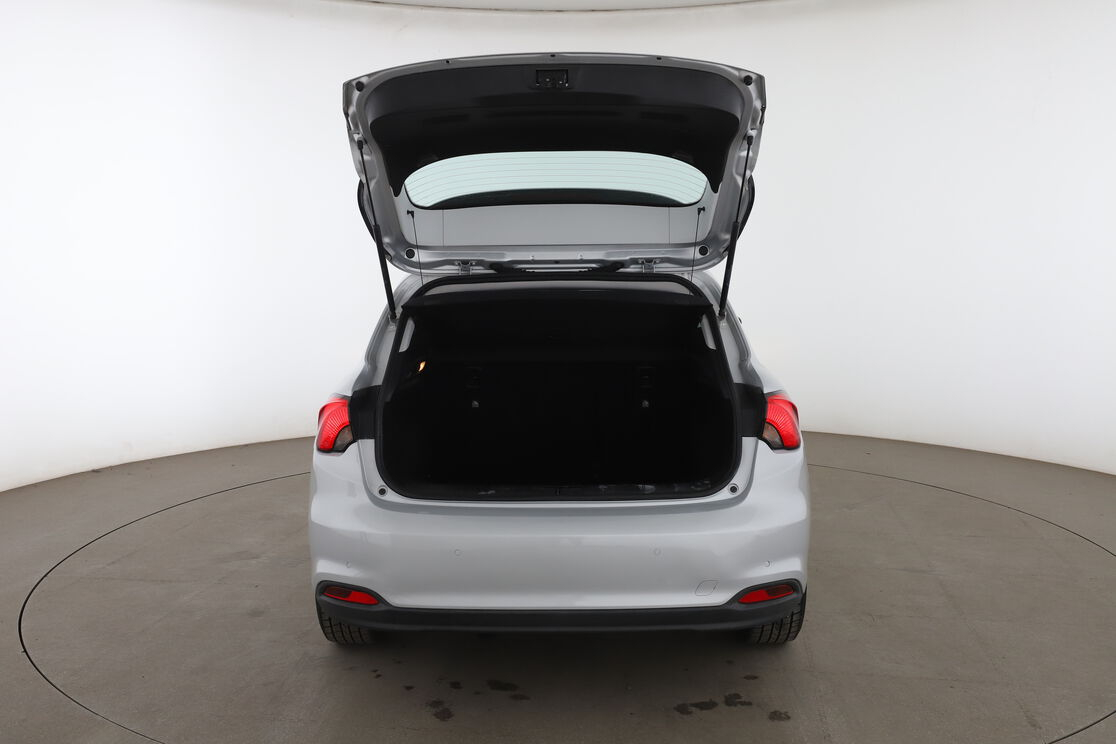 Fiat Tipo 1.4 Easy — photo 15
