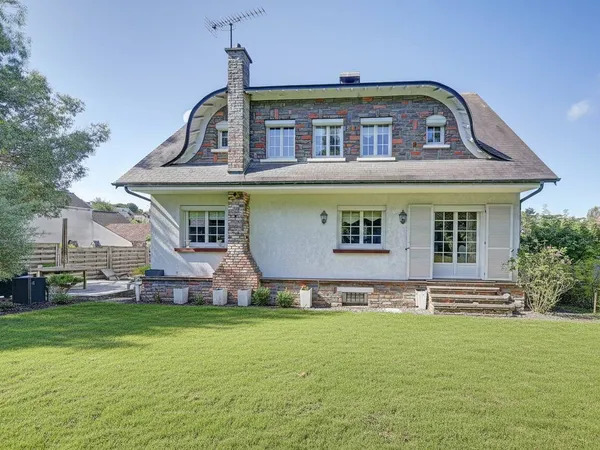 Maison 6 pièces 143 m²