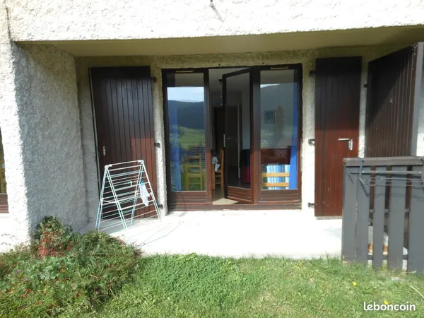 Particulier loue studio cabine