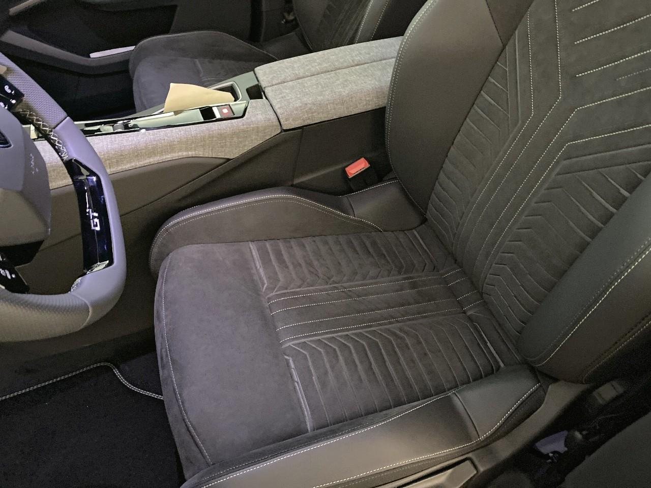Peugeot 3008 hybrid 145 e-dcs6 gt — photo 9