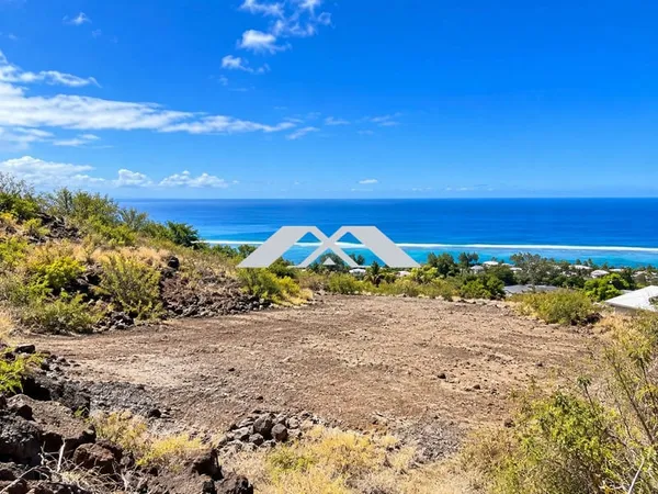 Terrain d'exception de 700 m² avec vue mer - Saint Paul