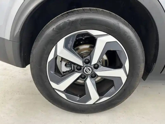 Nissan Qashqai mild hybrid 158 ch xtronic — photo 32