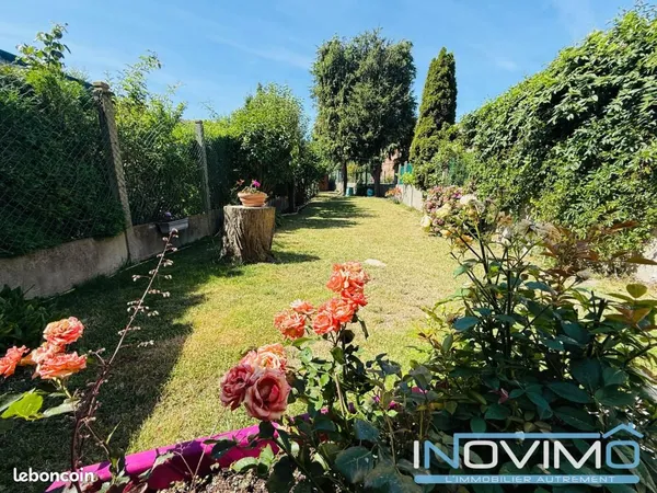 Maison 9 pièces 145 m²