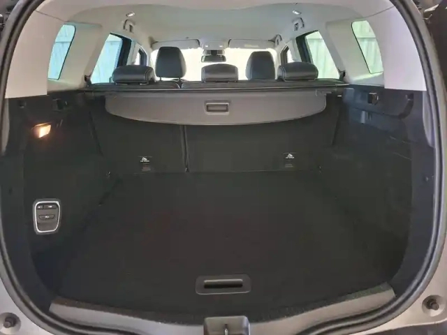 Renault Scenic grand  tce 160 energy edc — photo 24