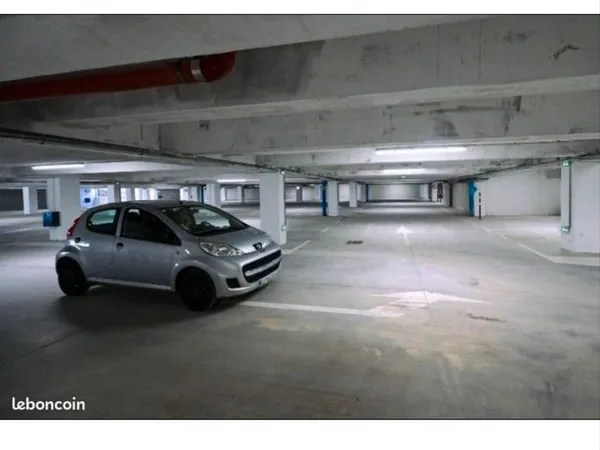 Location parking souterrain avec prise recharge voiture